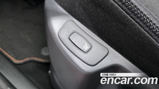 Renault Korea QM3 RE 2015 — фото 16
