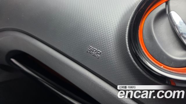 Renault Korea QM3 RE 2015 — фото 18