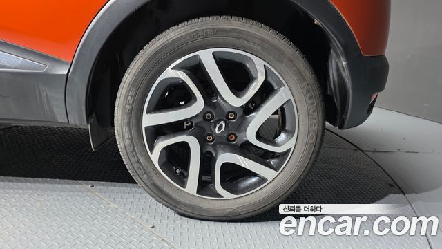 Renault Korea QM3 RE 2015 — фото 21