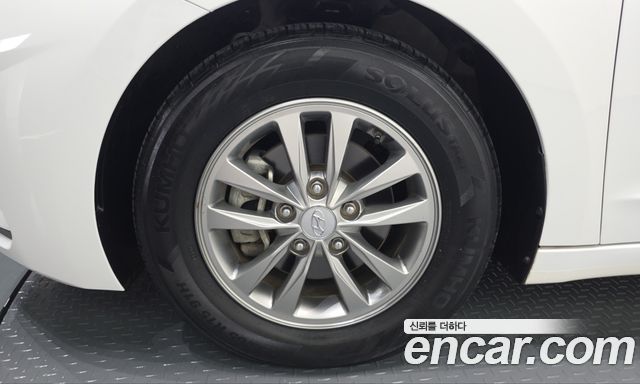 Hyundai Avante (AD) 1.6 Style 2020 — фото 5