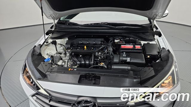 Hyundai Avante (AD) 1.6 Style 2020 — фото 6