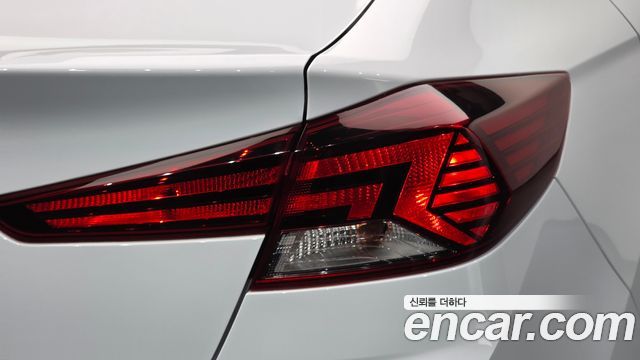 Hyundai Avante (AD) 1.6 Style 2020 — фото 23