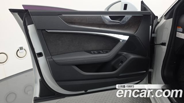 Audi A7 (4K) 55 TFSI Quattro Premium 2020 — фото 24