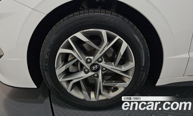 Hyundai Sonata (DN8) 2.0 Premium 2021 — фото 5
