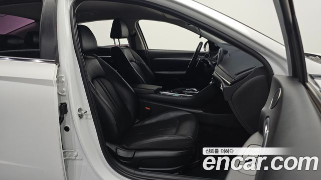 Hyundai Sonata (DN8) 2.0 Premium 2021 — фото 10