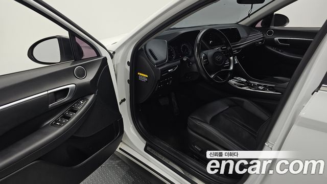 Hyundai Sonata (DN8) 2.0 Premium 2021 — фото 11