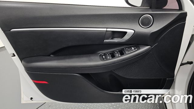 Hyundai Sonata (DN8) 2.0 Premium 2021 — фото 24