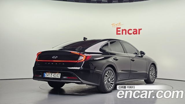 Hyundai Sonata Hybrid (DN8) Premium Plus 2022 — фото 2