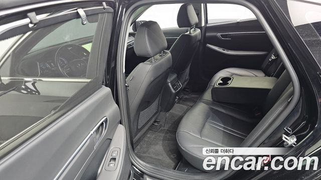 Hyundai Sonata Hybrid (DN8) Premium Plus 2022 — фото 11