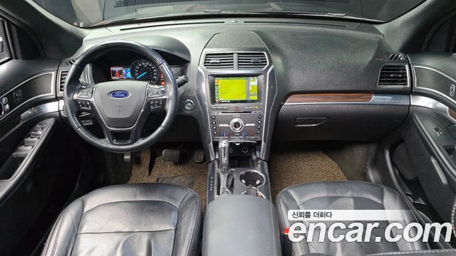 Ford Explorer 3.5 Limited 4WD 5th 2017 — фото 7