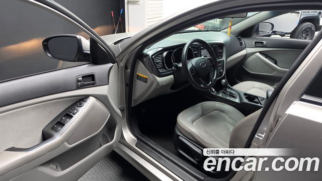 Kia K5 2.0 Smart Special 2013 — фото 10