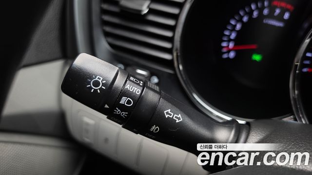 Kia K5 2.0 Smart Special 2013 — фото 17