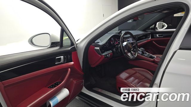 Porsche Panamera (971) 3.0 AWD 2020 — фото 10