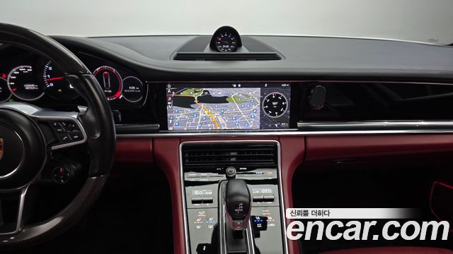 Porsche Panamera (971) 3.0 AWD 2020 — фото 14