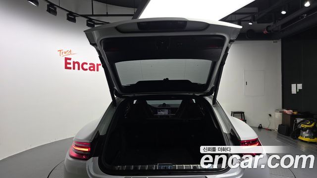 Porsche Panamera (971) 3.0 AWD 2020 — фото 20
