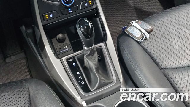 Hyundai Avante 1.6 GDi Modern Standard 2016 — фото 9