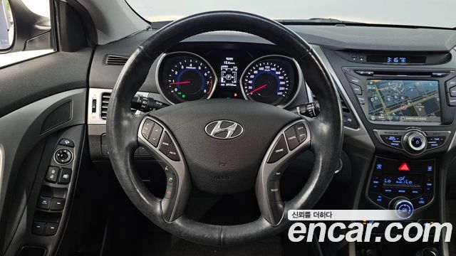 Hyundai Avante 1.6 GDi Modern Standard 2016 — фото 17