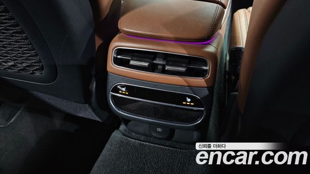 Genesis GV70 2.5T Gasoline AWD 2021 — фото 27