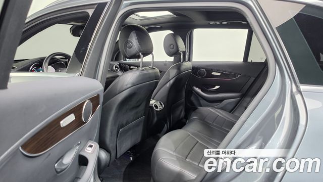Mercedes-Benz GLC-Class (X253) GLC300 4MATIC 2020 — фото 11