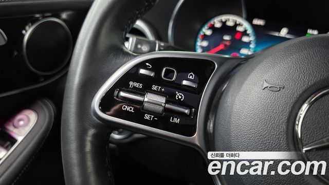 Mercedes-Benz GLC-Class (X253) GLC300 4MATIC 2020 — фото 18