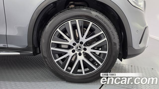 Mercedes-Benz GLC-Class (X253) GLC300 4MATIC 2020 — фото 21