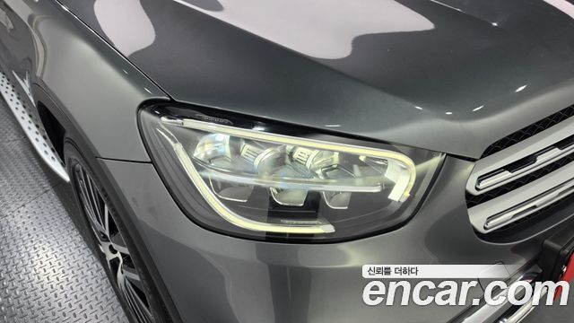 Mercedes-Benz GLC-Class (X253) GLC300 4MATIC 2020 — фото 22