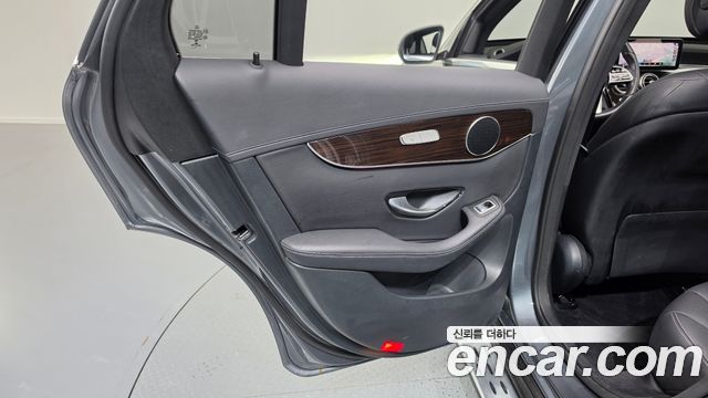 Mercedes-Benz GLC-Class (X253) GLC300 4MATIC 2020 — фото 25