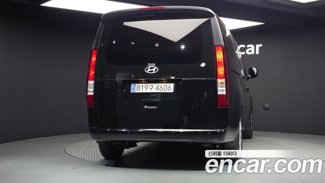 Hyundai Staria HEV 1.6 Cargo 5-Seater Modern 2025 — фото 4