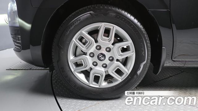 Hyundai Staria HEV 1.6 Cargo 5-Seater Modern 2025 — фото 5