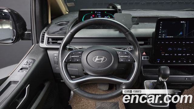 Hyundai Staria HEV 1.6 Cargo 5-Seater Modern 2025 — фото 13