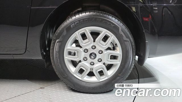 Hyundai Staria HEV 1.6 Cargo 5-Seater Modern 2025 — фото 21
