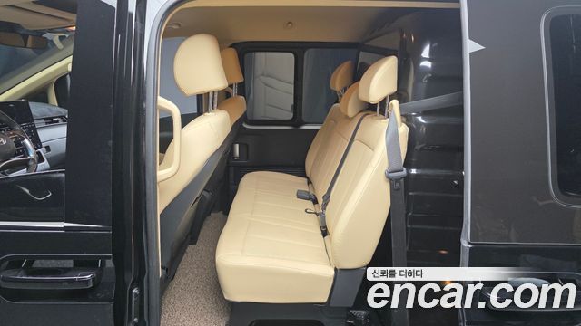 Hyundai Staria HEV 1.6 Cargo 5-Seater Modern 2025 — фото 26