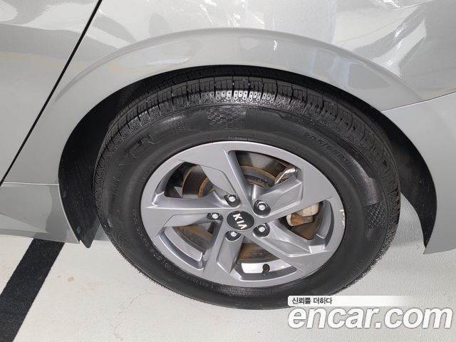 Kia K5 (III) 2.0 LPI(Renter car) Strandard 2021 — фото 6