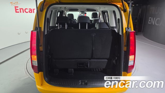 Hyundai Staria L3.5  Kinder Safety Car 11-Seater 2022 — фото 20