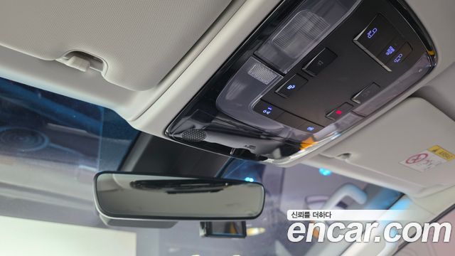 Hyundai Staria L3.5  Kinder Safety Car 11-Seater 2022 — фото 28