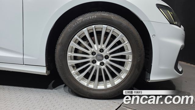 Audi A6 (C8) 45 TFSI Premium 2020 — фото 27