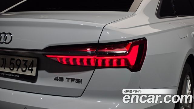 Audi A6 (C8) 45 TFSI Premium 2020 — фото 29