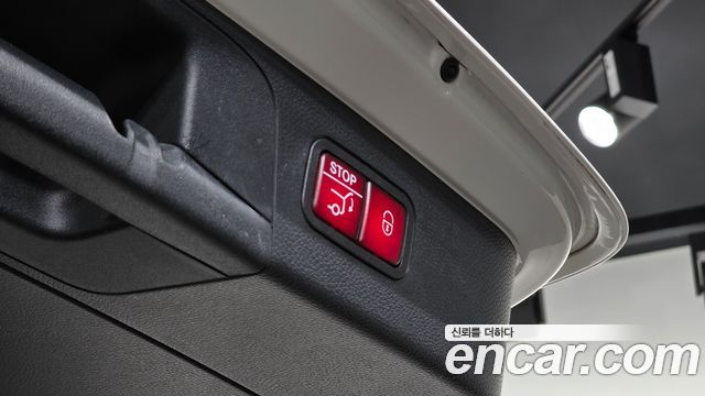 Mercedes-Benz GLC-Class (X253) GLC220 d 4MATIC 2022 — фото 20