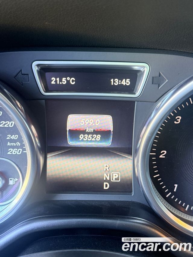 Mercedes-Benz GLE-Class (W166) GLE350 d 4MATIC 2016 — фото 2