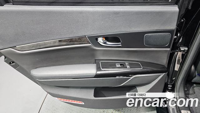 Kia K9 3.3 GDI Executive 2015 — фото 25