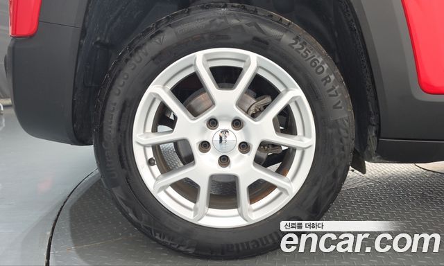 Jeep Renegade 2.4 Limited 2020 — фото 5