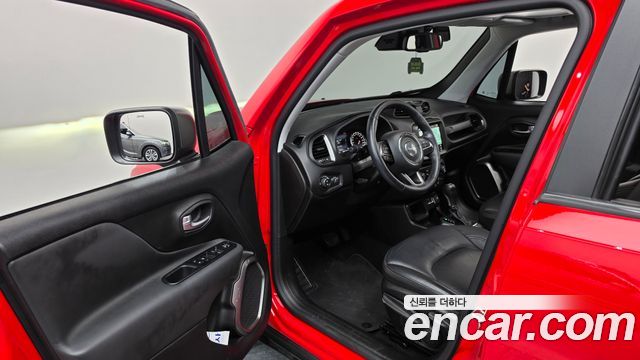 Jeep Renegade 2.4 Limited 2020 — фото 10