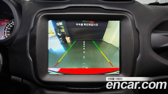 Jeep Renegade 2.4 Limited 2020 — фото 14