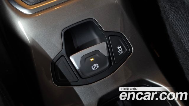 Jeep Renegade 2.4 Limited 2020 — фото 15