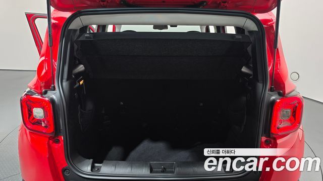 Jeep Renegade 2.4 Limited 2020 — фото 19