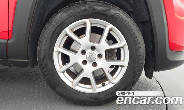 Jeep Renegade 2.4 Limited 2020 — фото 21