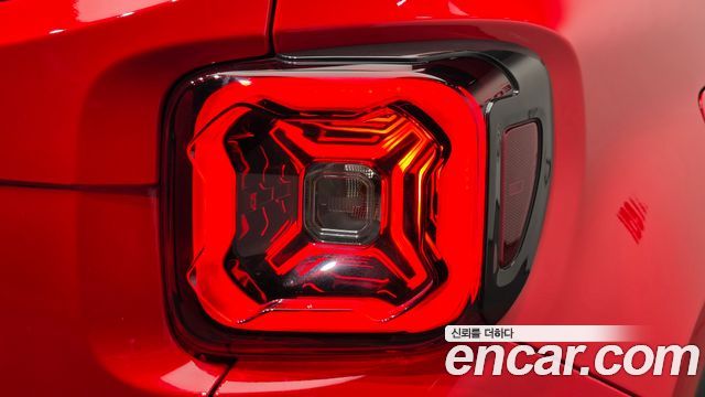 Jeep Renegade 2.4 Limited 2020 — фото 23