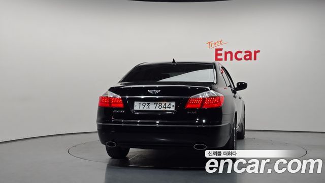 Hyundai Genesis BH 330 Luxury Standard 2011 — фото 4