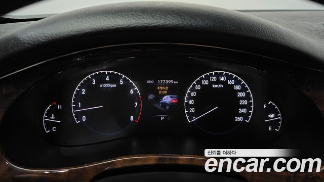Hyundai Genesis BH 330 Luxury Standard 2011 — фото 8
