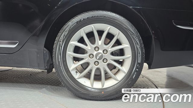 Hyundai Genesis BH 330 Luxury Standard 2011 — фото 21